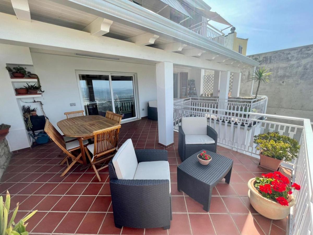 באוני Appartamento Con Vista Panoramica מראה חיצוני תמונה