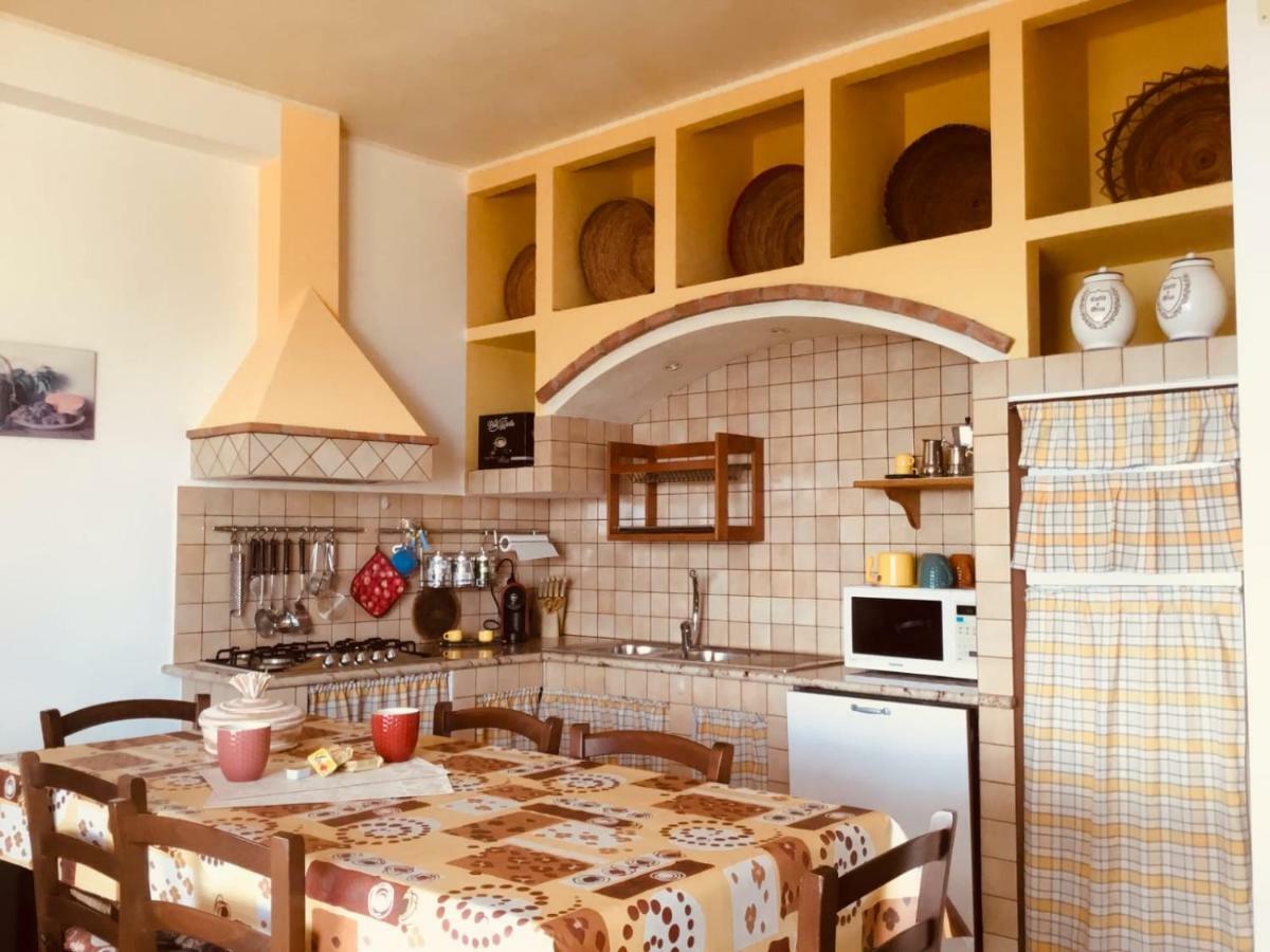 באוני Appartamento Con Vista Panoramica מראה חיצוני תמונה
